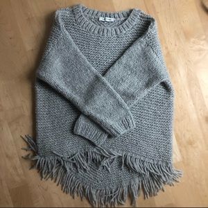 NWOT Elizabeth and James grey sweater
